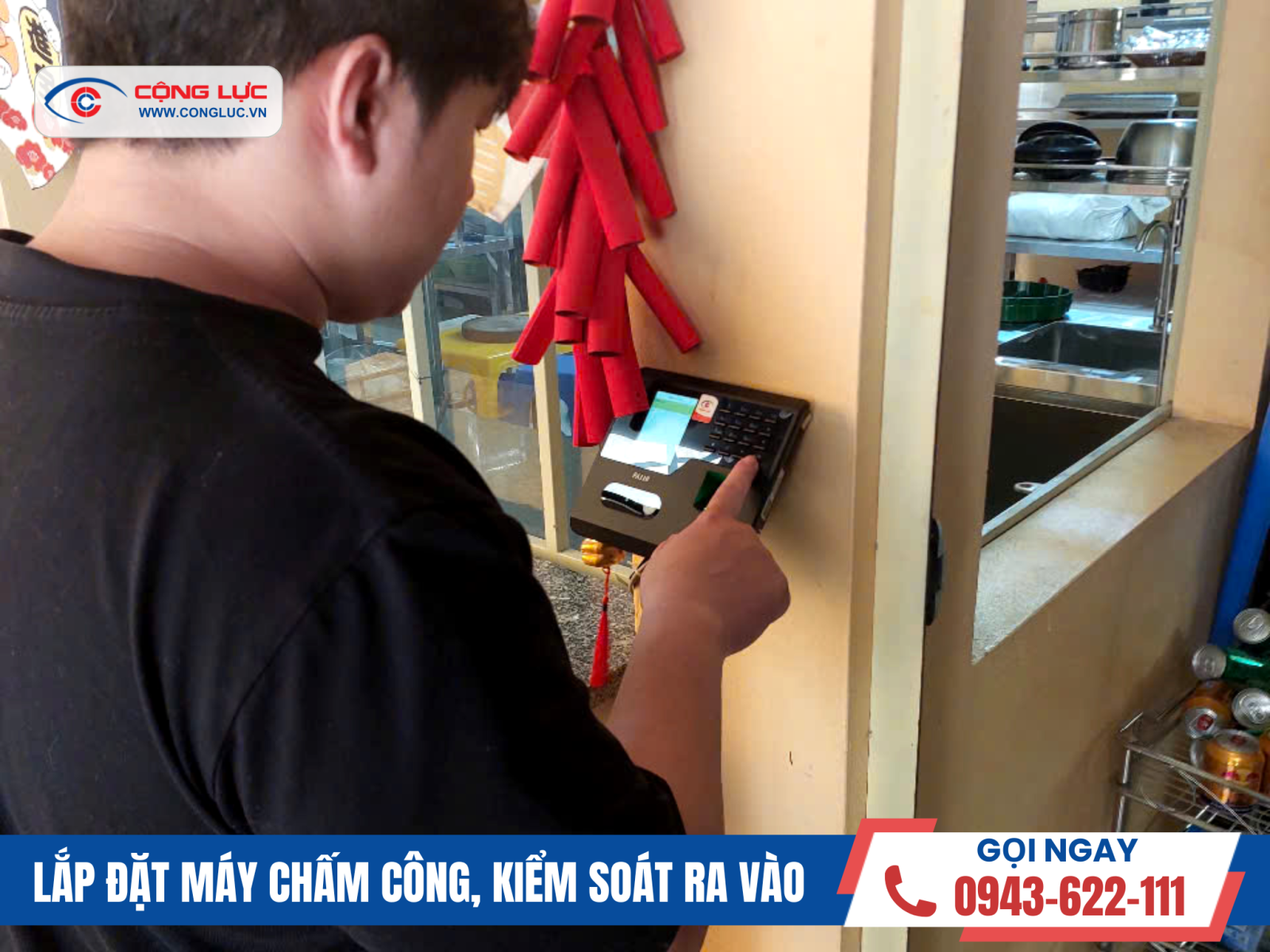 lắp máy chấm công ở nhà hàng bé gạo quán hạ long