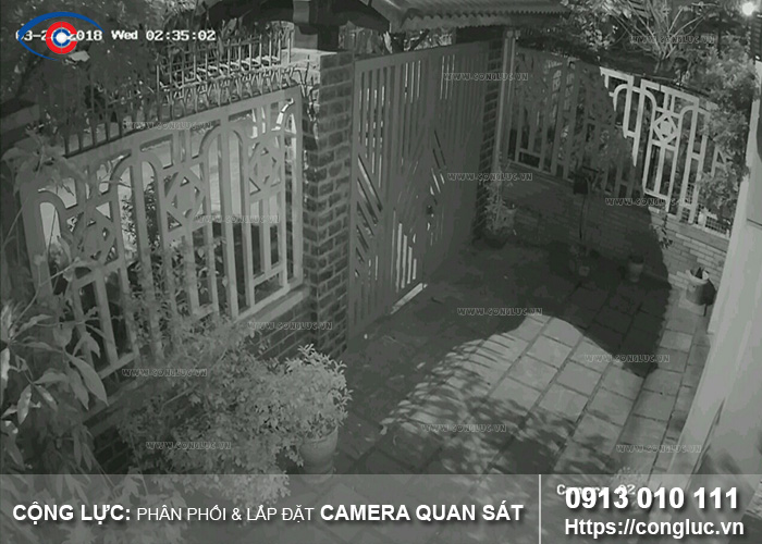 hình ảnh camera quan sát nhà riêng ban đêm