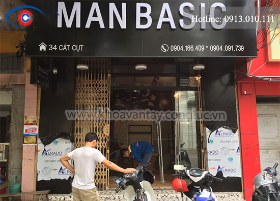 Lắp cổng từ an ninh cho shop thời trang tại Hải Phòng